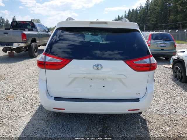 5TDKK3DC5FS636766 Toyota Sienna Le 8 Passenger