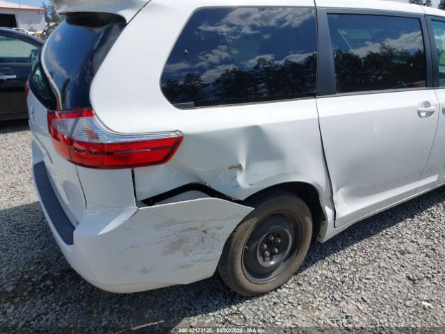 5TDKK3DC5FS636766 Toyota Sienna Le 8 Passenger