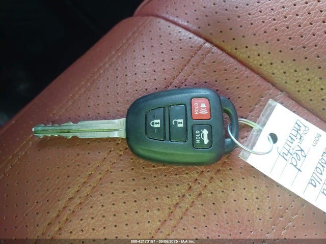 5YFBURHE8KP943098 Toyota COROLLA LE