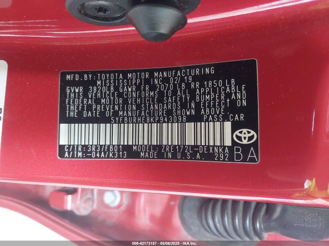 5YFBURHE8KP943098 Toyota COROLLA LE