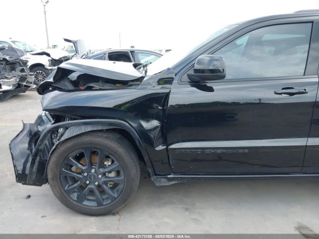 1C4RJEAG7JC311664 Jeep Grand Cherokee Altitude 4x2