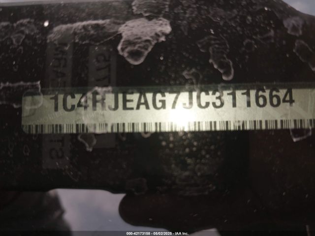 1C4RJEAG7JC311664 Jeep Grand Cherokee Altitude 4x2