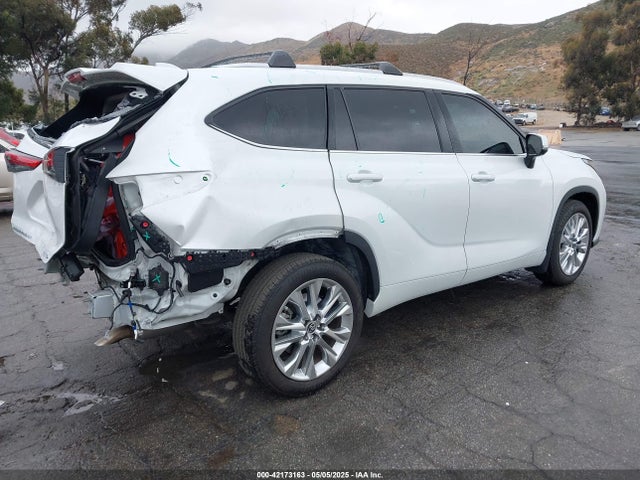 5TDYZRAH9NS115217 Toyota Highlander Limited