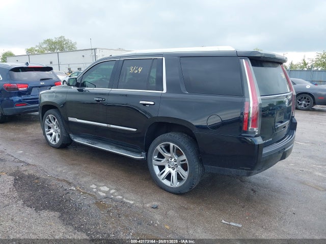 2015 CADILLAC ESCALADE 1GYS4BKJ1FR157470 Photo 2