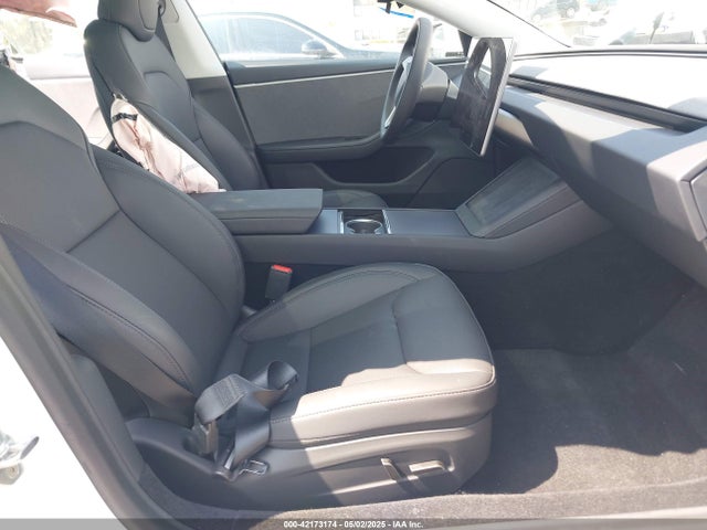 2025 TESLA MODEL 3 5YJ3E1EA3SF929514 Photo 4