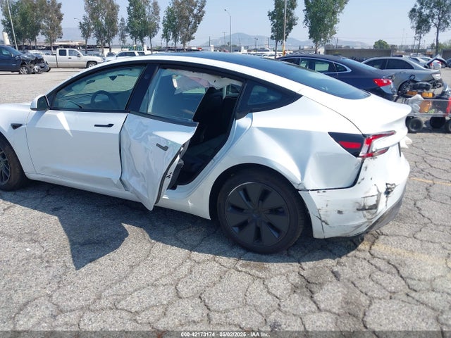 2025 TESLA MODEL 3 5YJ3E1EA3SF929514 Photo 5