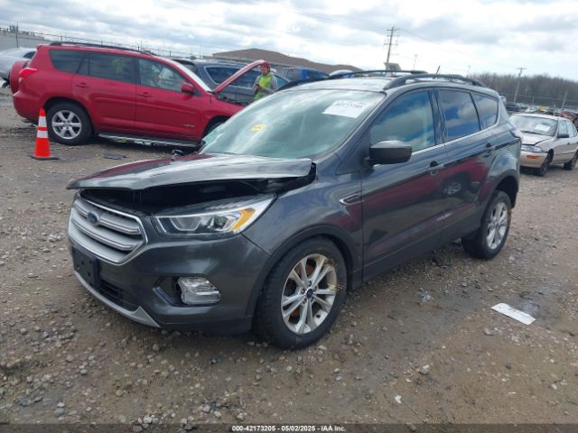 1FMCU9HD6JUA93402 Ford ESCAPE SEL