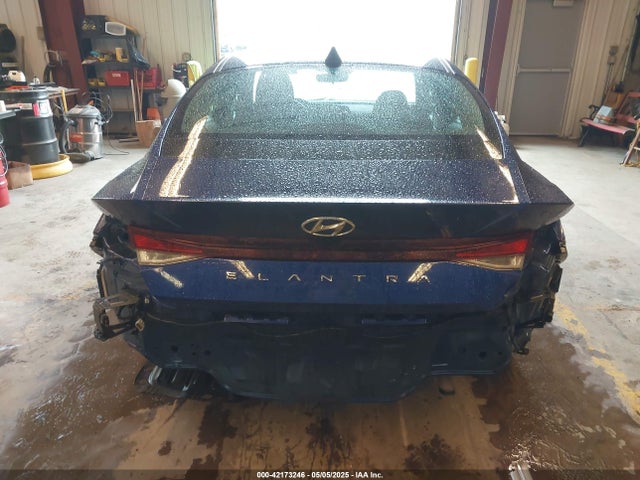 KMHLS4AG9MU065949 Hyundai ELANTRA SEL