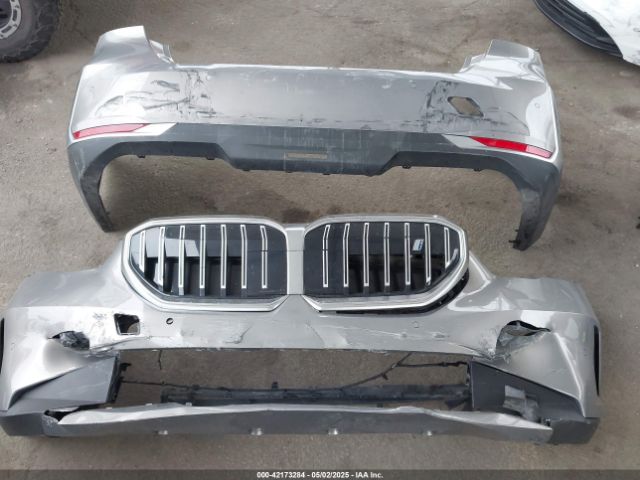 WBY33FK06RCR97424 BMW i5