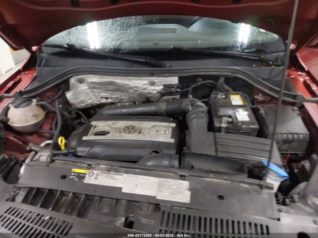 WVGBV3AXXEW045826 Volkswagen TIGUAN S