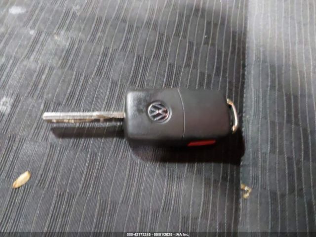 WVGBV3AXXEW045826 Volkswagen TIGUAN S