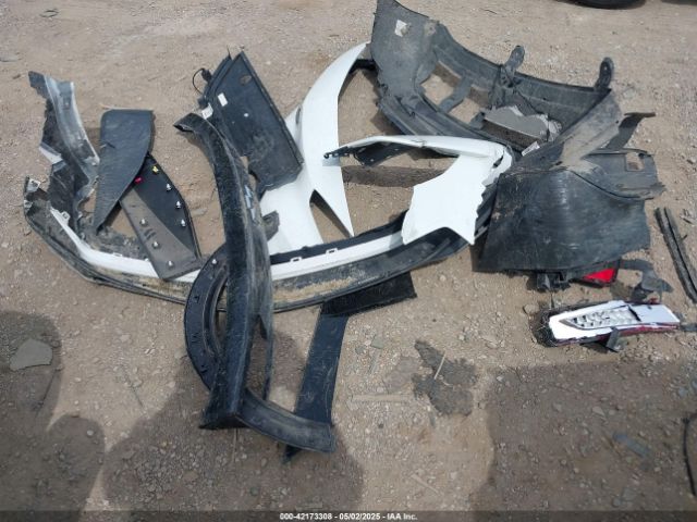 1G1FY6S09P4133757 Chevrolet Bolt Euv Fwd Lt
