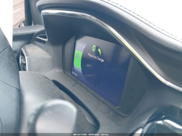 1G1FY6S02P4132823 Chevrolet Bolt Euv Fwd Lt