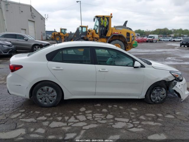 3KPA24AD4LE335068 KIA RIO LX