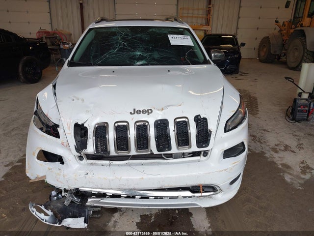 1C4PJMJX1JD593800 Jeep Cherokee Overland 4x4