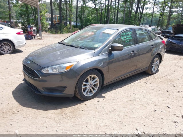 1FADP3F23JL251138 Ford FOCUS SE