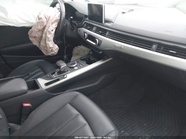 2017 AUDI A4 WAUENAF48HN034366 Photo 4