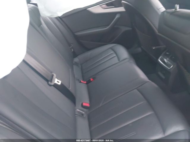 2017 AUDI A4 WAUENAF48HN034366 Photo 7
