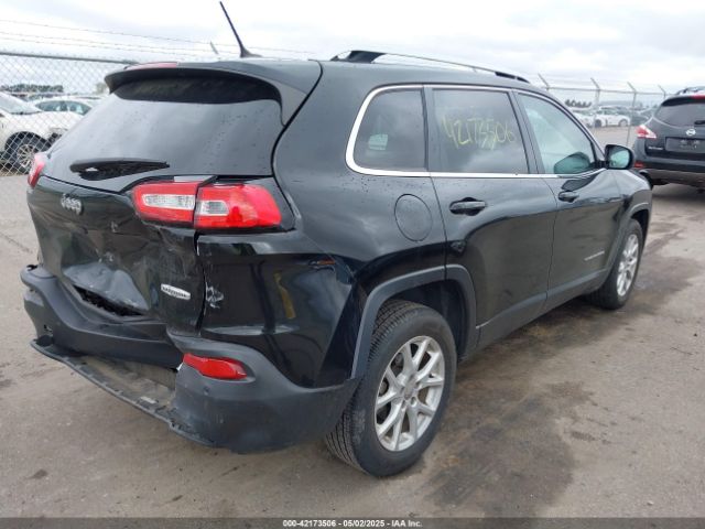 1C4PJLCB0HW514580 Jeep Cherokee Latitude Fwd