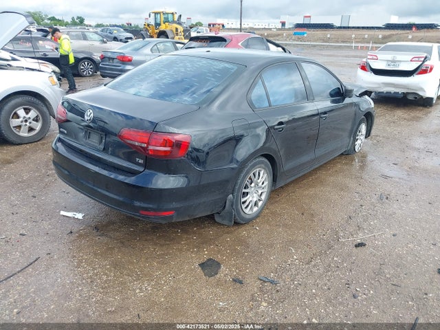 3VW267AJ0GM323489 Volkswagen Jetta 1.4t S