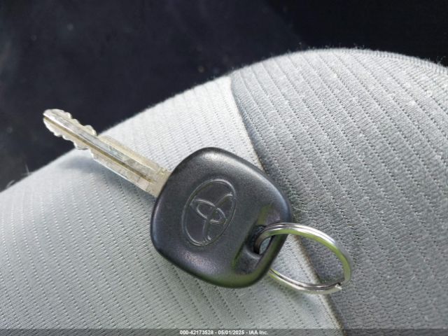 2T1BURHE7FC305091 Toyota COROLLA L