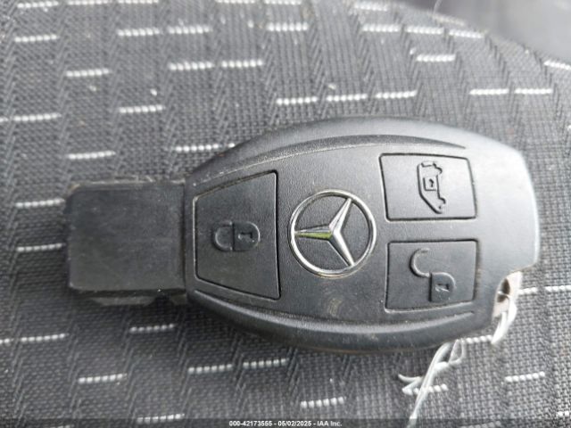 W1YV0CEY8M3839772 Mercedes-Benz Metris