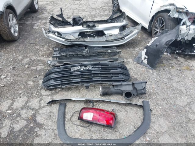 1GTPHCED9NZ577469 GMC Sierra 1500 2wd  Short Box Elevation