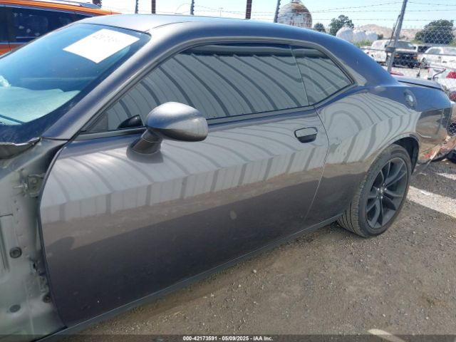 2C3CDZBT8HH600032 Dodge Challenger R/t