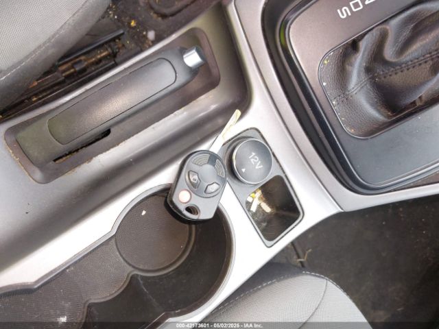 1FMCU9G97FUC06777 Ford ESCAPE SE
