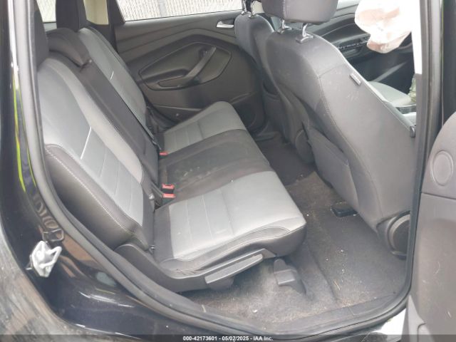 1FMCU9G97FUC06777 Ford ESCAPE SE