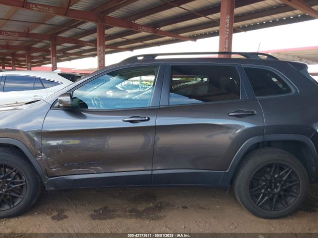 1C4PJMLB7KD400634 Jeep 2019