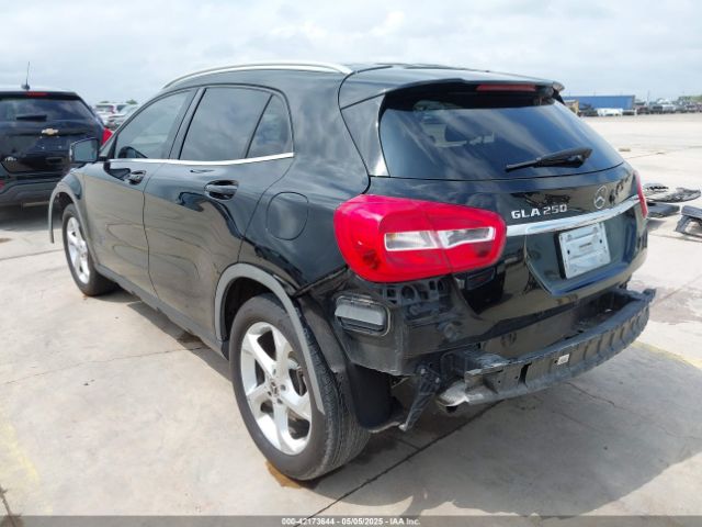2019 MERCEDES-BENZ GLA 250 WDCTG4EB5KJ549100 Photo 2