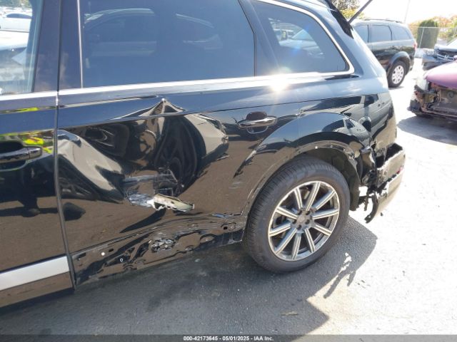 WA1LHAF78KD025573 Audi Q7 45 Premium/45 Se Premium