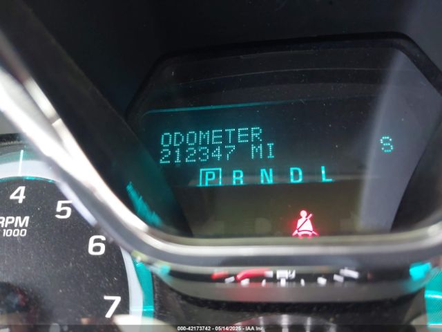 1GNKRHKD2EJ115981 Chevrolet Traverse 2lt