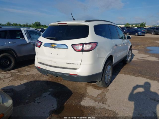 1GNKRHKD2EJ115981 Chevrolet Traverse 2lt