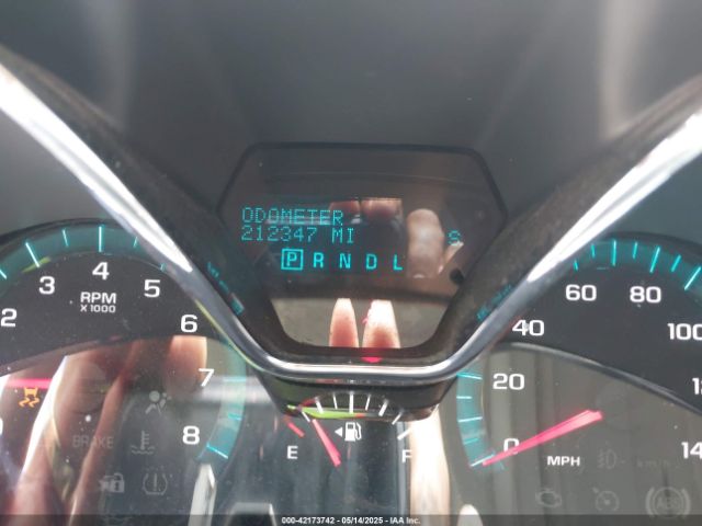 1GNKRHKD2EJ115981 Chevrolet Traverse 2lt