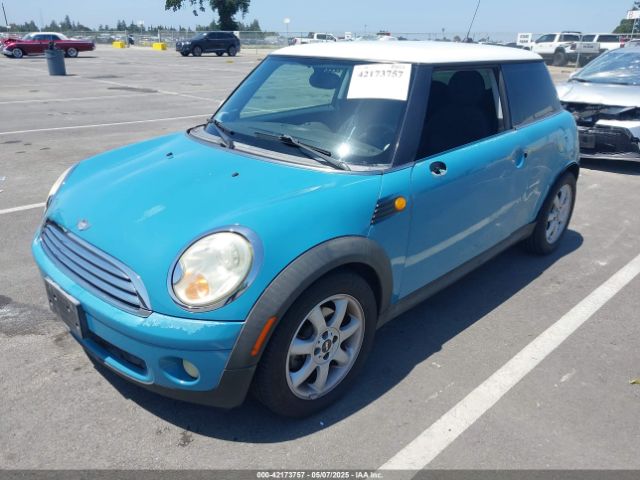 2007 MINI COOPER WMWMF335X7TT54929 Photo 1