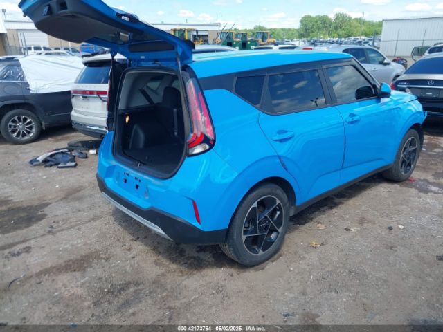 KNDJ33AU8P7210149 KIA SOUL EX
