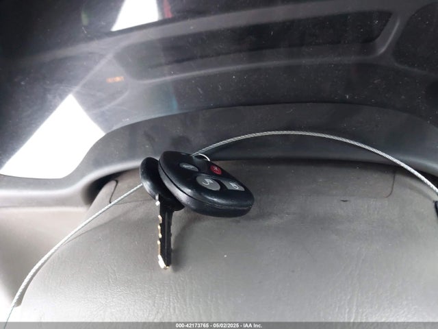 2005 CADILLAC DEVILLE 1G6KD54Y65U105218 Photo 10