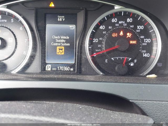4T1BF1FKXFU051900 Toyota CAMRY SE