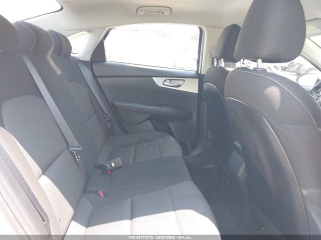 3KPF24AD2PE642816 KIA FORTE LX