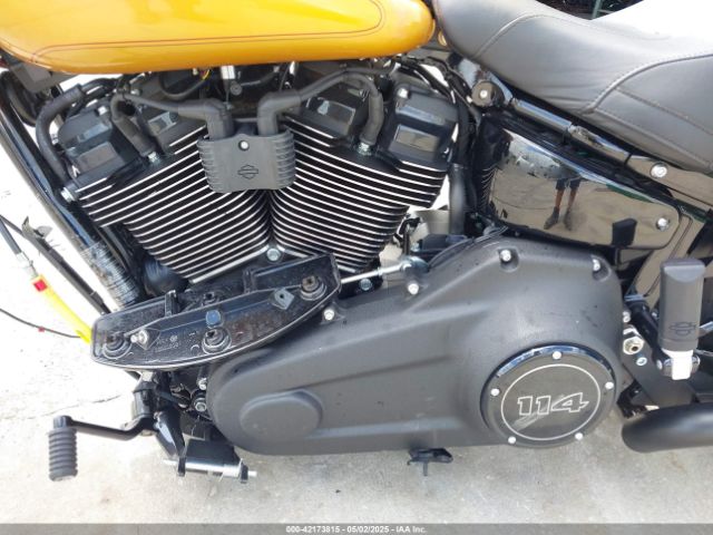 2023 HARLEY-DAVIDSON FLHCS 1HD1YBK16PB036738 Photo 8