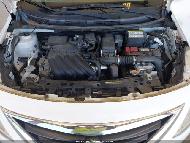 3N1CN7AP4HL820389 Nissan Versa 1.6 Sv