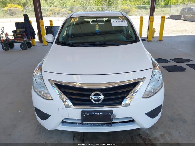3N1CN7AP4HL820389 Nissan Versa 1.6 Sv