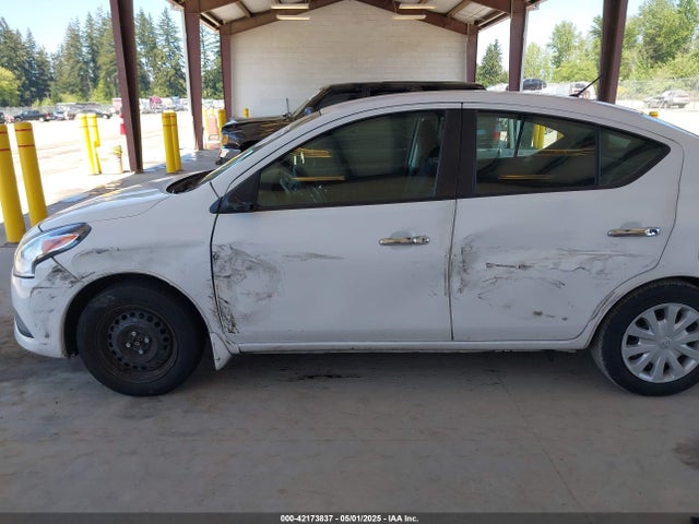 3N1CN7AP4HL820389 Nissan Versa 1.6 Sv