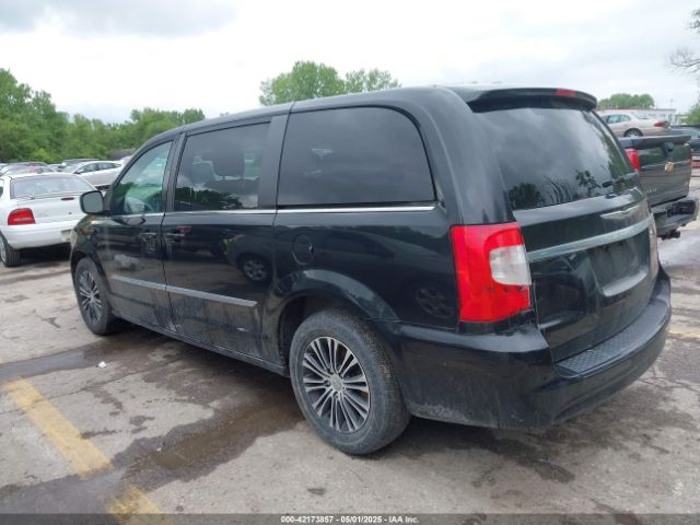 2014 CHRYSLER TOWN & COUNTRY 2C4RC1HG4ER188606 Photo 2
