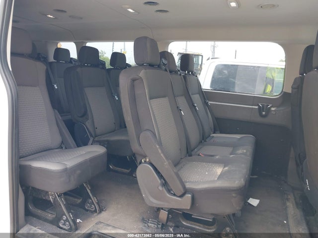 1FBAX2Y88MKA13051 Ford Transit-350 Passenger Van Xlt