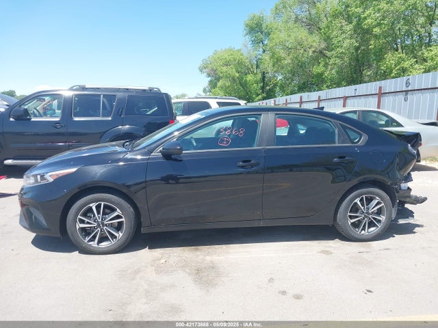 KIA Forte Lxs 2023 3KPF24AD9PE684030 Image 15