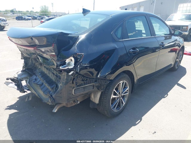 KIA Forte Lxs 2023 3KPF24AD9PE684030 Image 4