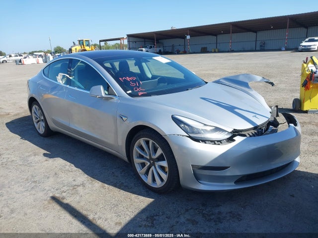 2018 TESLA MODEL 3 5YJ3E1EB4JF091128 Photo 0